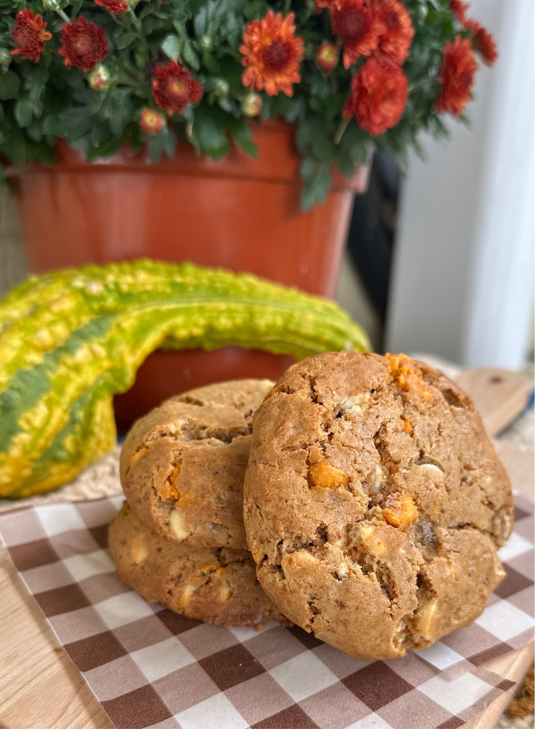 Pumpkin Cheesecake Gooey Cookie - Limited Edition